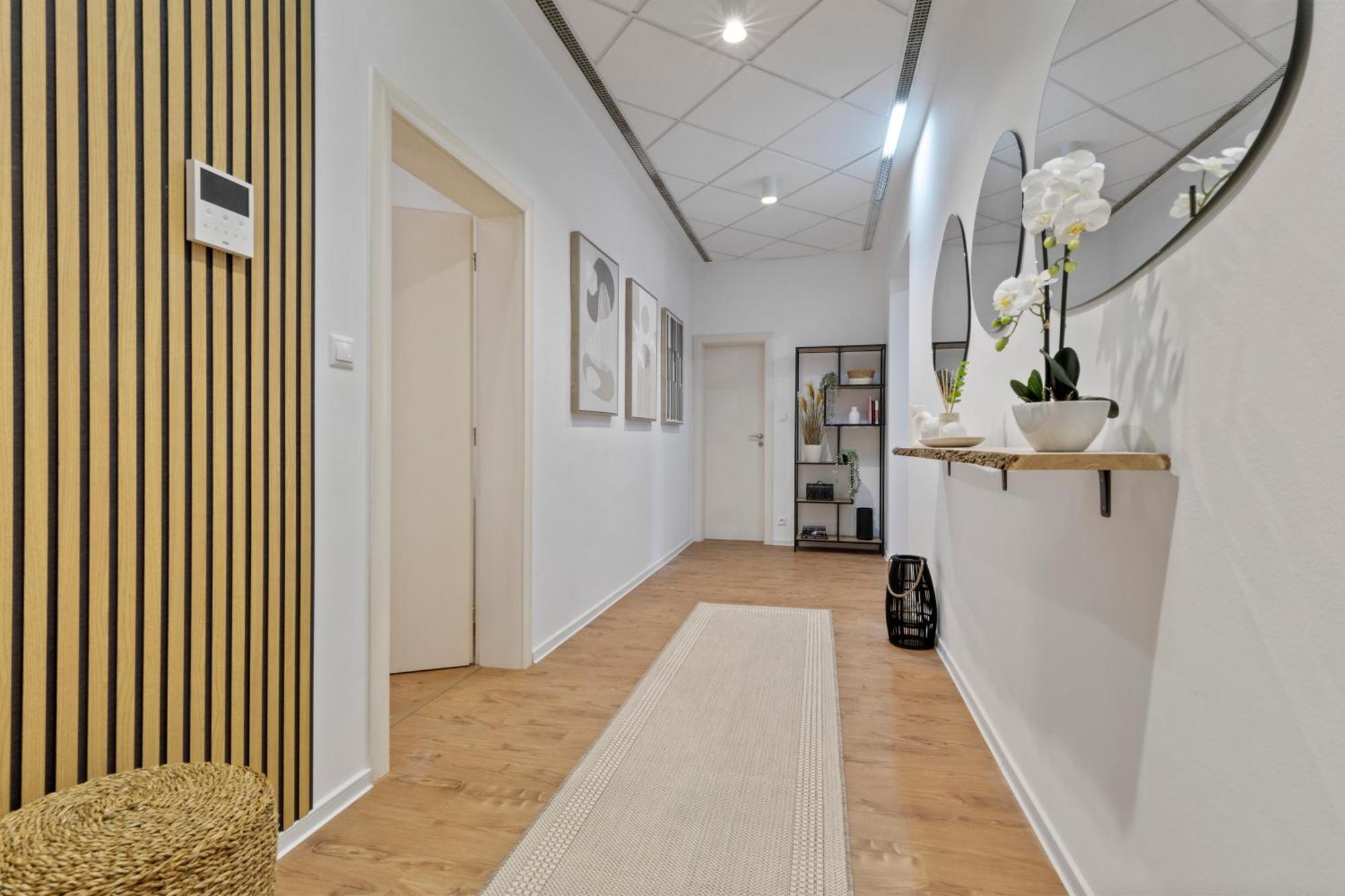 Apartamento Luxe Living At Old Town Center Bratislava Exterior foto
