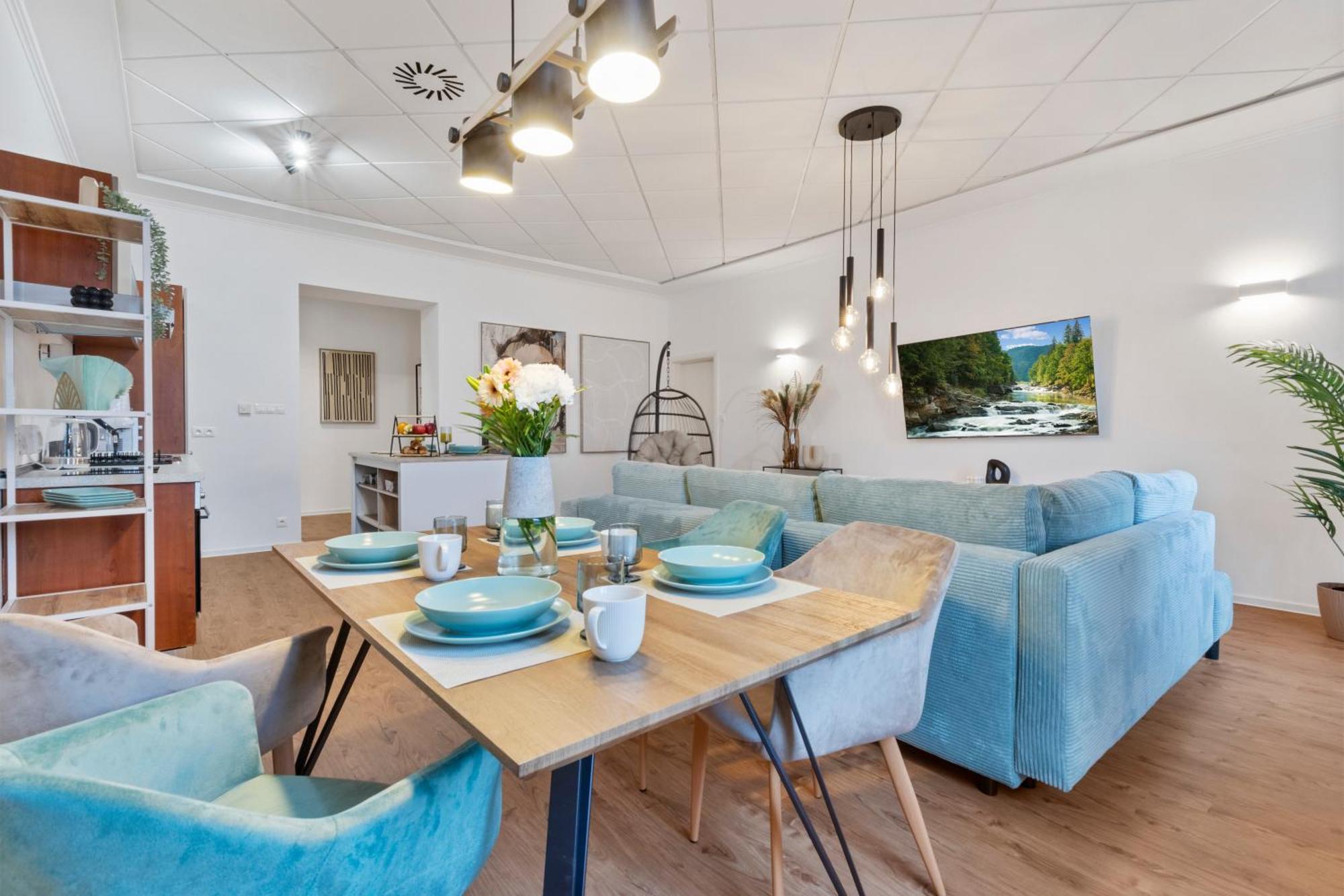 Apartamento Luxe Living At Old Town Center Bratislava Exterior foto